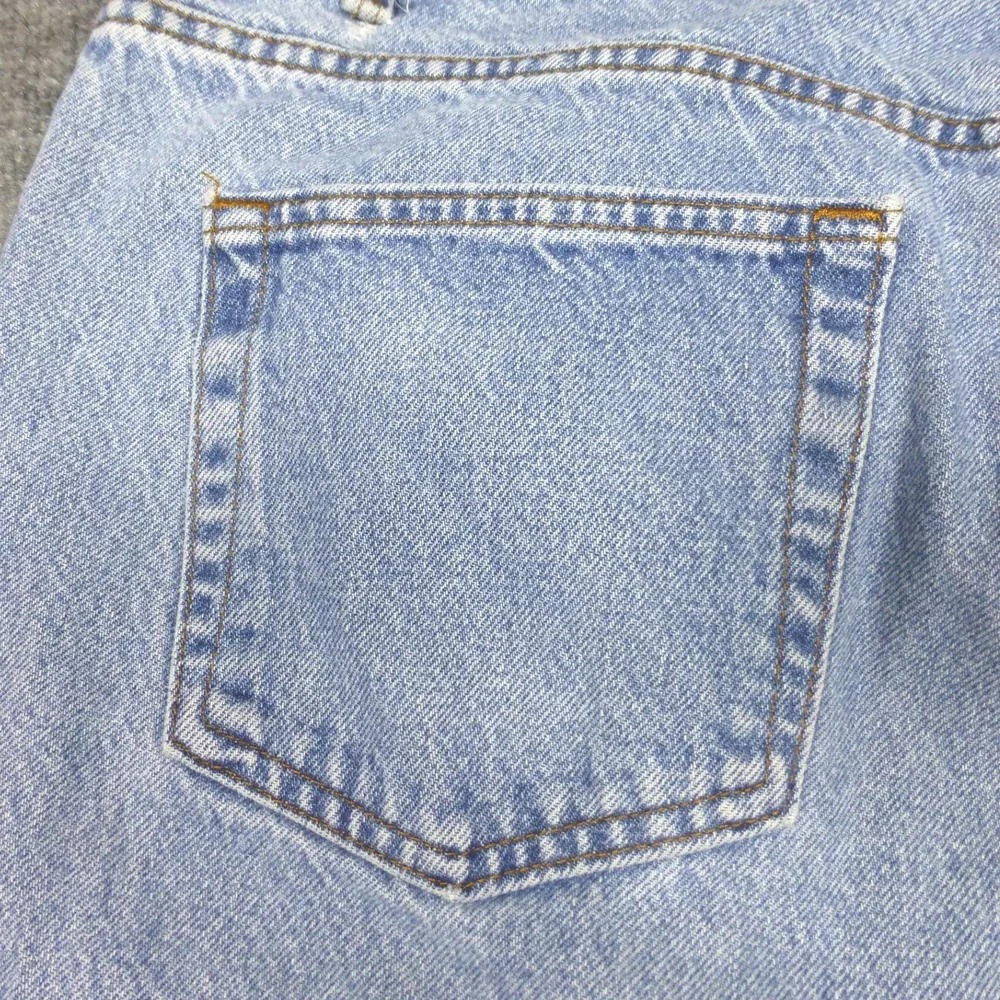 Kirkland Signature Mens Light Wash Straight Leg Cotton Denim Jeans 42x30